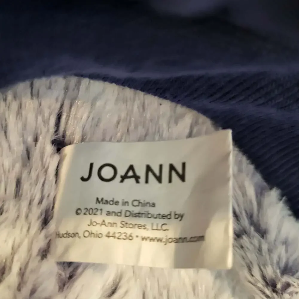 JOANN Quilted Dog Winter Coat with Faux Fur Lining, Size XL